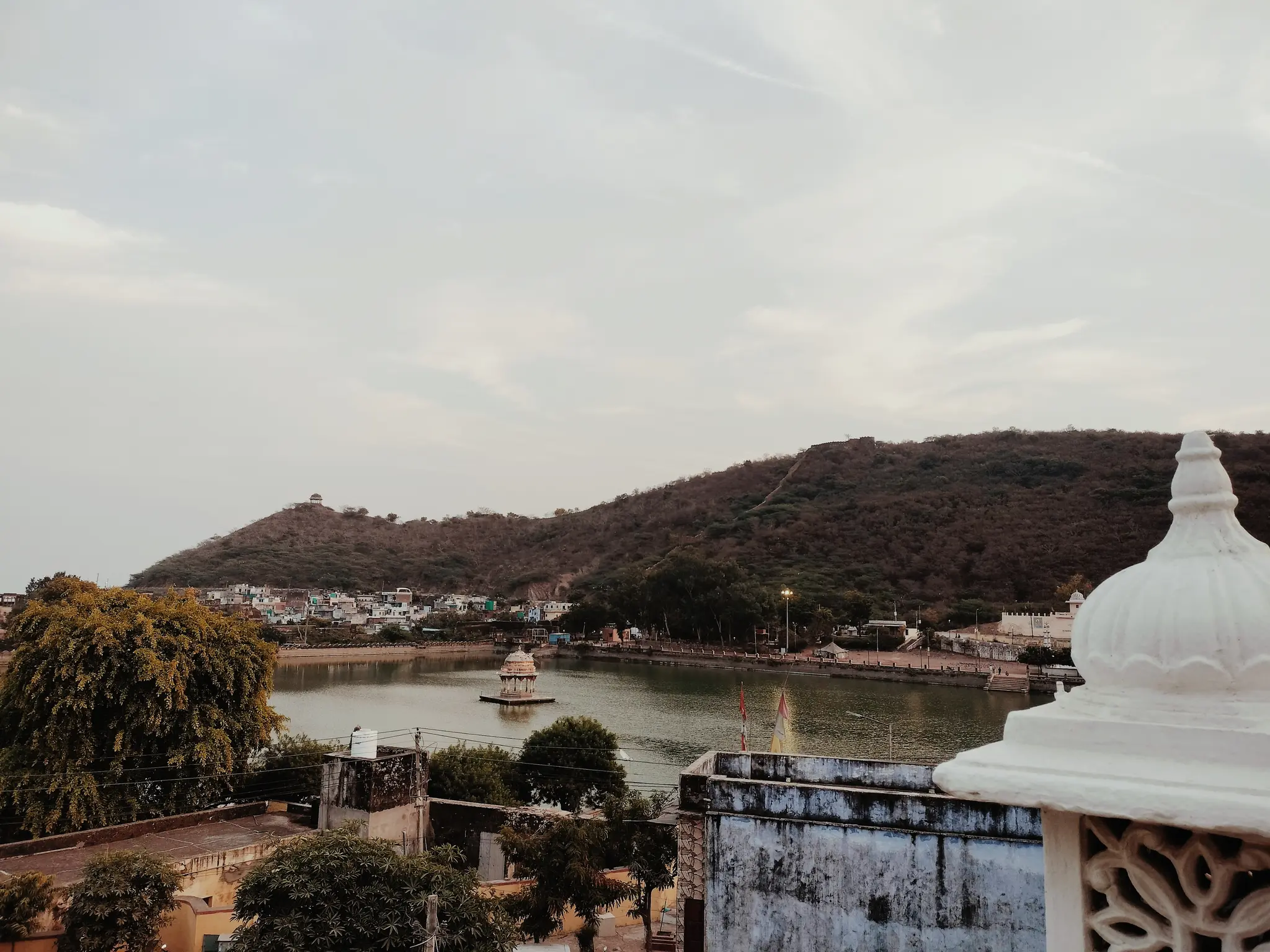 bundi_nawal_sagar_half