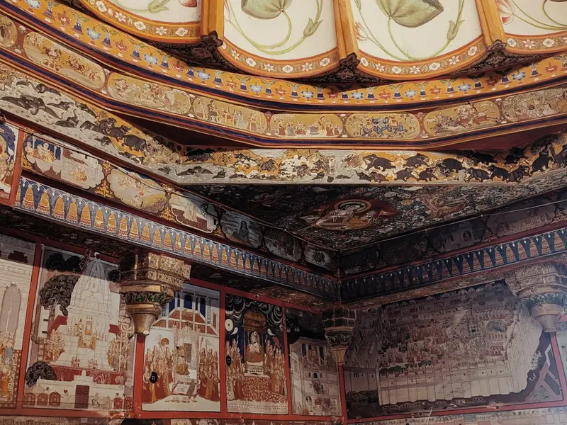 city_palace_udaipur_painting_half