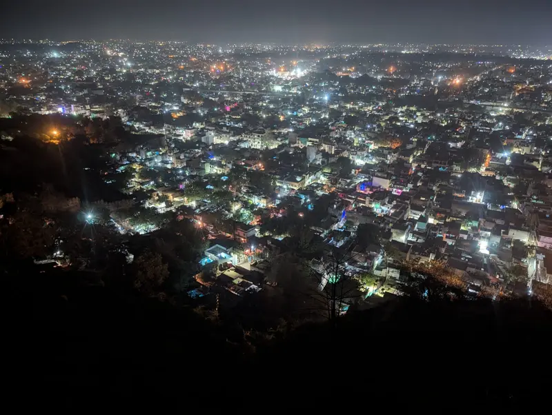 gwalior_view_point_night_half