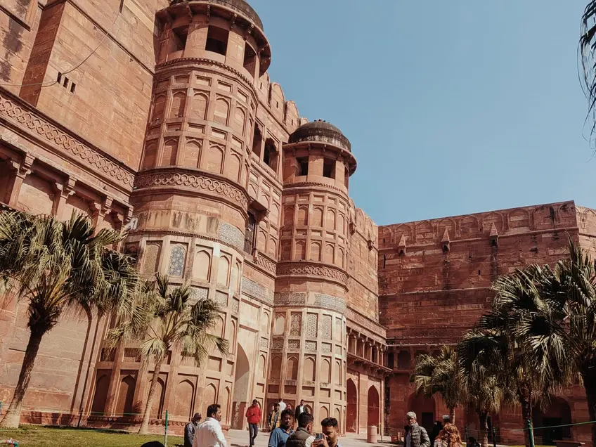 remparts_fort_rouge_agra_half